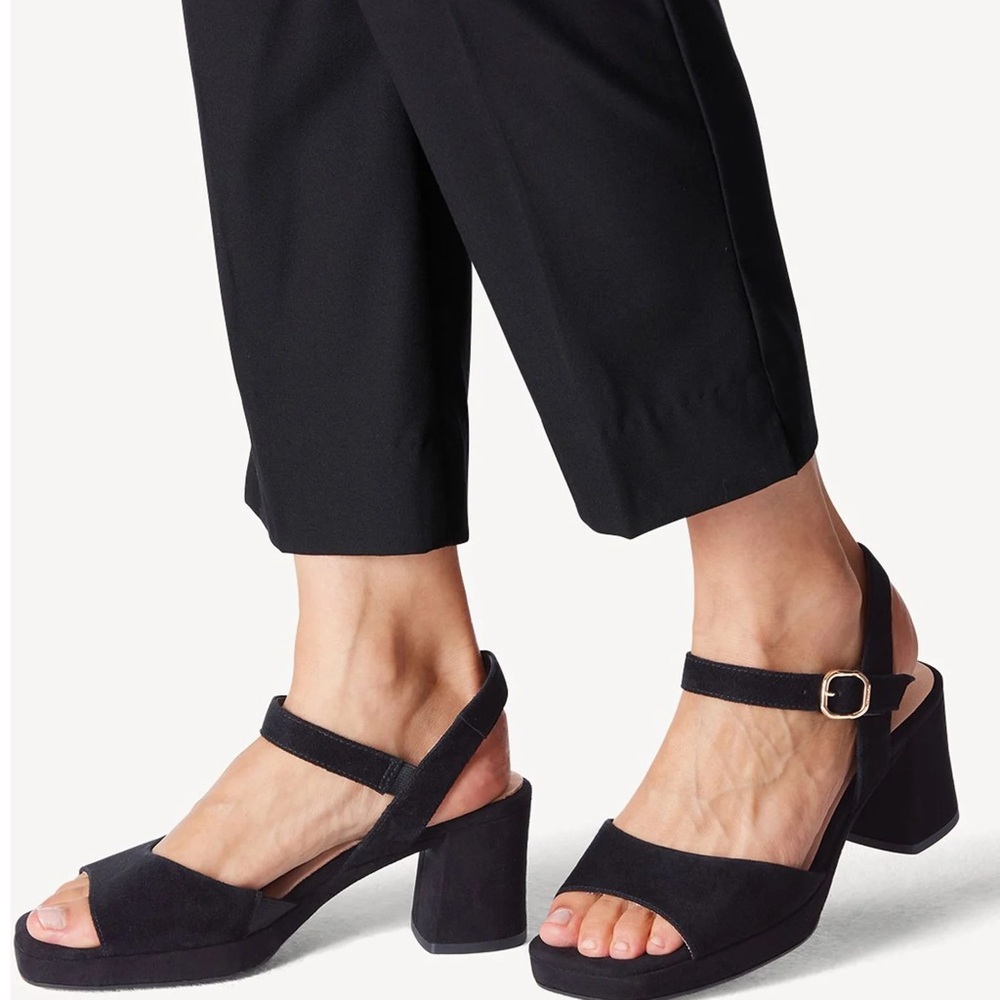 Tamaris Comfort Alexis Suede 60's Sandals